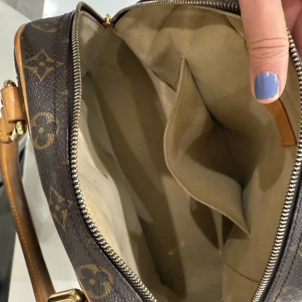 Louis Vuitton Monogram Manhattan PM logo Handbag 2005 collection 100% Authentic - Picture 14 of 16